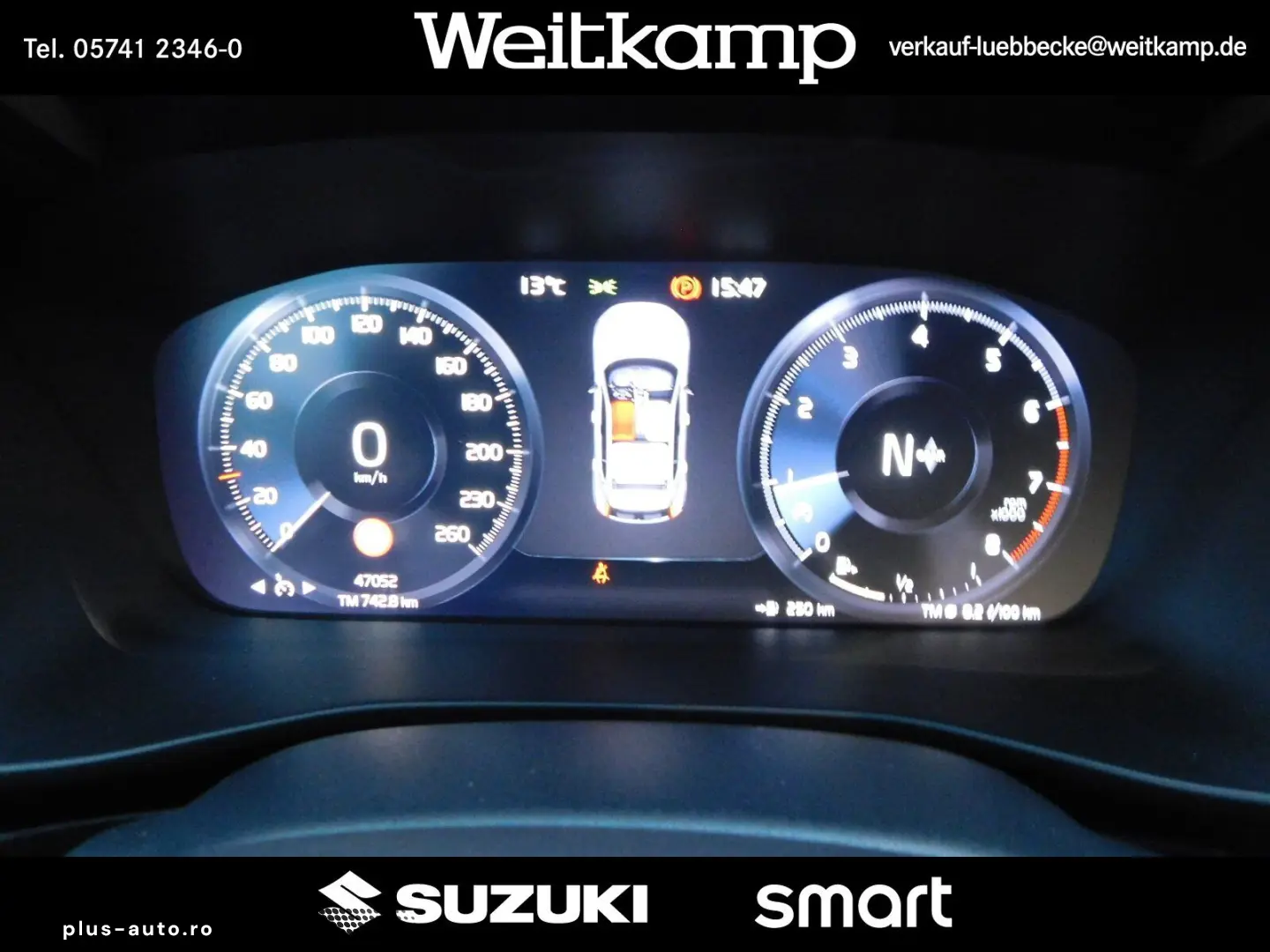 VOLVO XC 40 T3 2WD Momentum Pro Leder Panorama 1.Hand