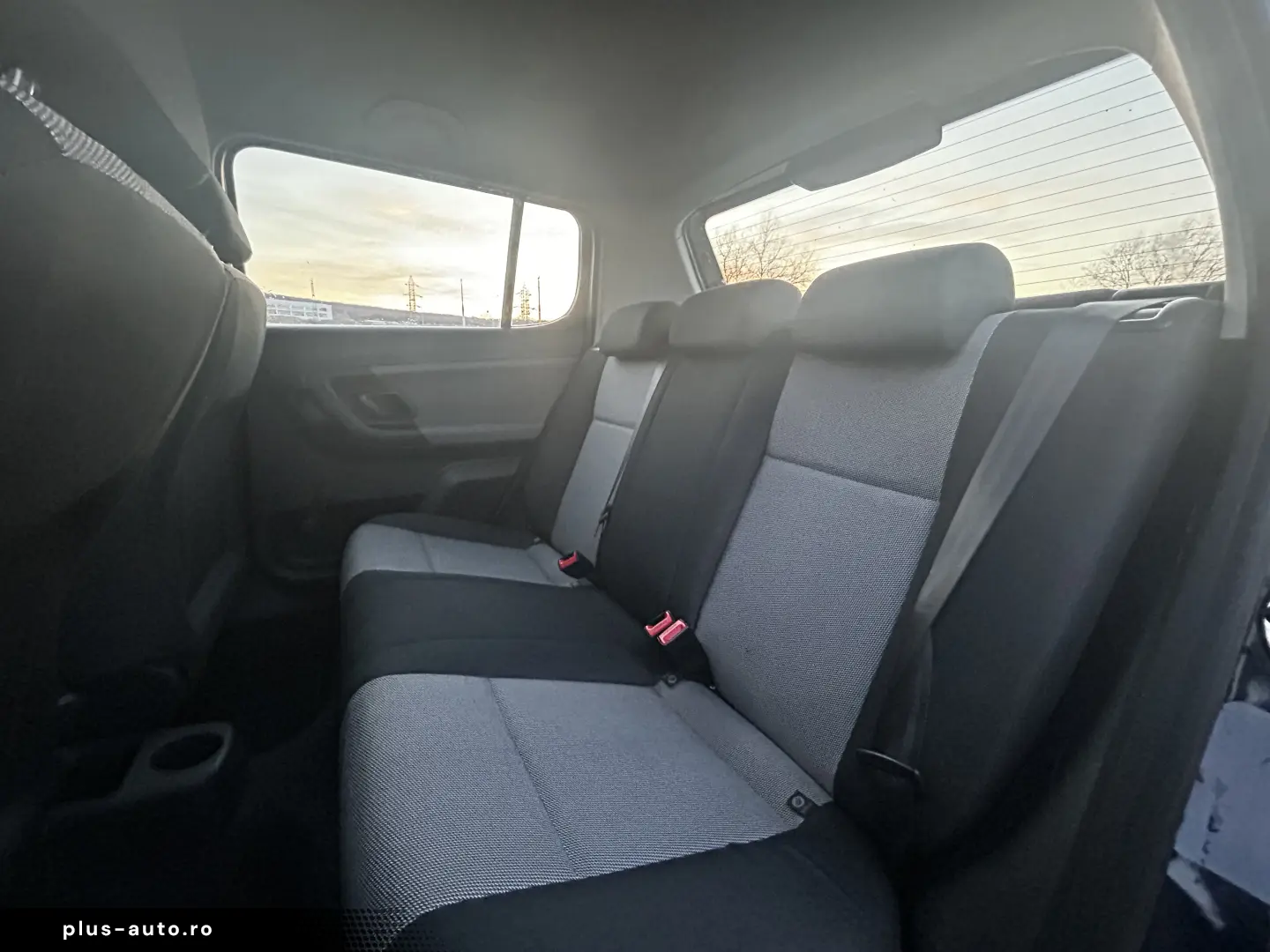 Skoda Fabia 1.2  Special  – Revizie & Distribuție NOUĂ