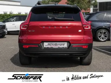 VOLVO XC40 P8 AWD Recharge RDesign