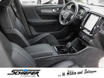 VOLVO XC40 P8 AWD Recharge RDesign