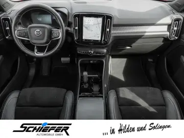 VOLVO XC40 P8 AWD Recharge RDesign