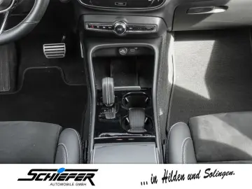 VOLVO XC40 P8 AWD Recharge RDesign