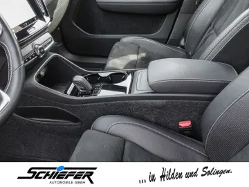 VOLVO XC40 P8 AWD Recharge RDesign