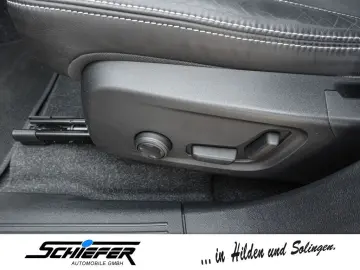 VOLVO XC40 P8 AWD Recharge RDesign