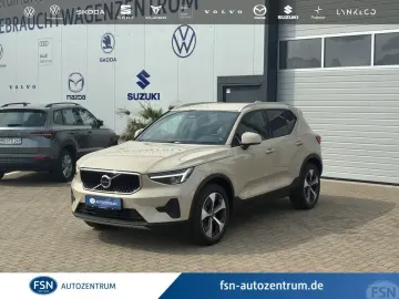 VOLVO XC40 B3 2WD Core Memory inkl. Winterräder