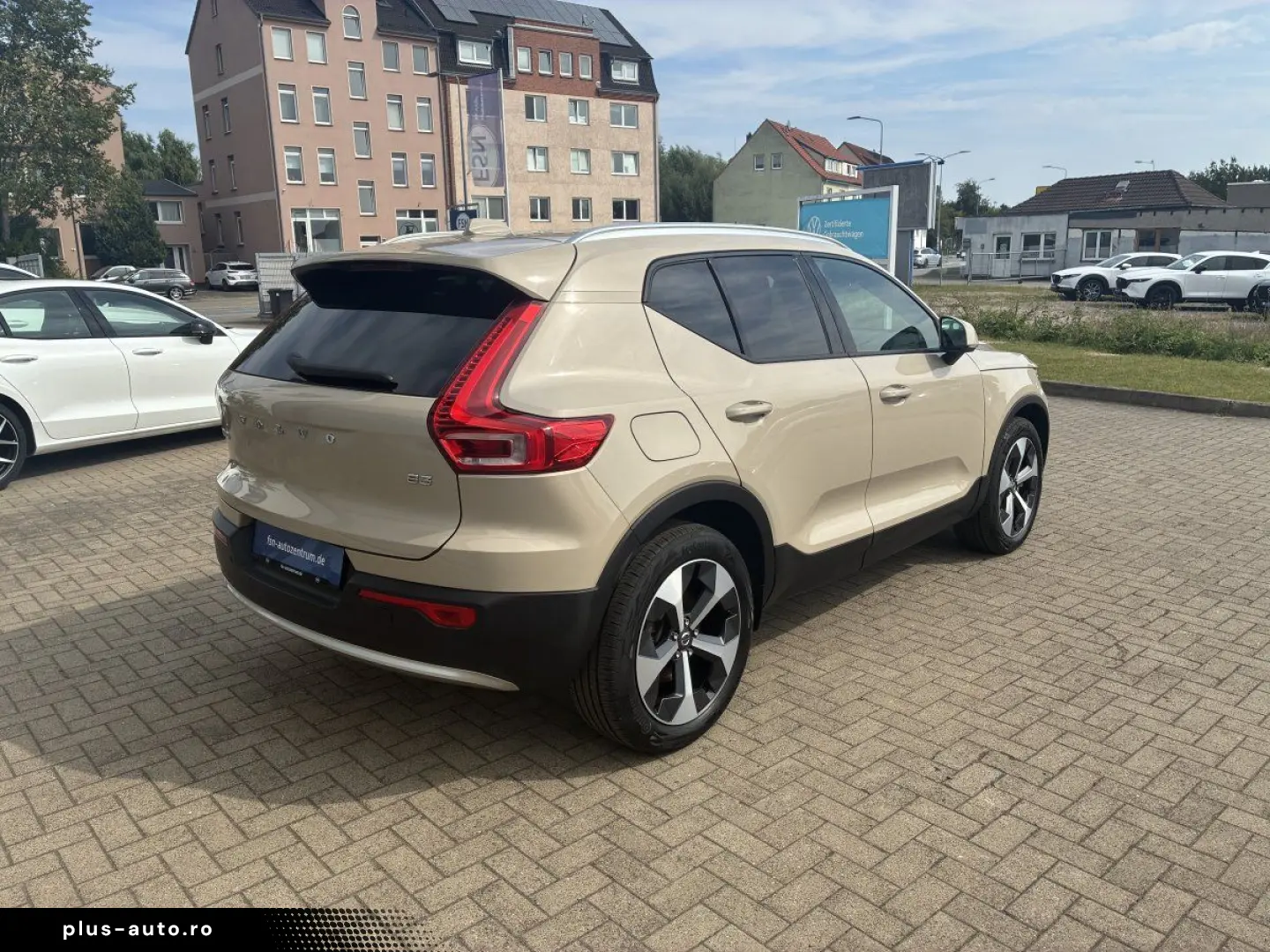 VOLVO XC40 B3 2WD Core Memory inkl. Winterräder