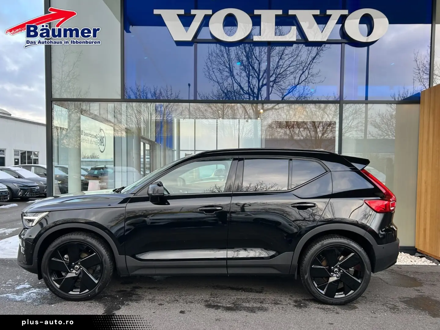 VOLVO XC40 B3 Ultra Black Edition Automatik  AHK
