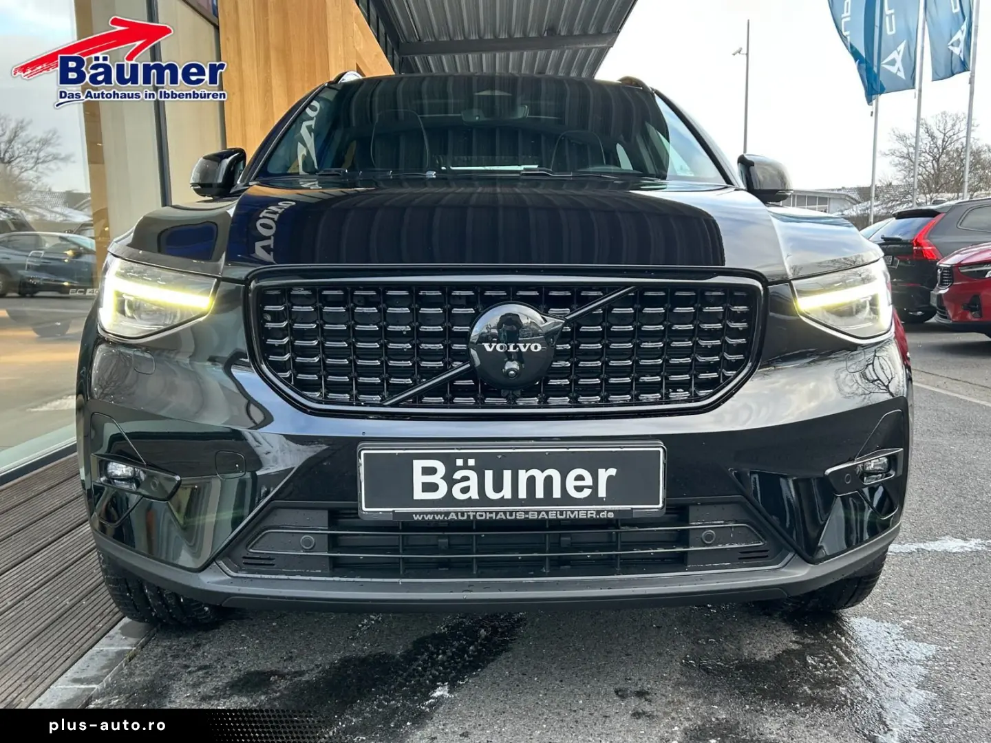 VOLVO XC40 B3 Ultra Black Edition Automatik  AHK