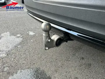 VOLVO XC40 B3 Ultra Black Edition Automatik  AHK