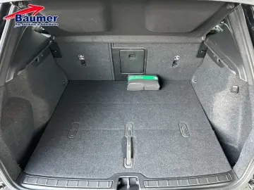 VOLVO XC40 B3 Ultra Black Edition Automatik  AHK