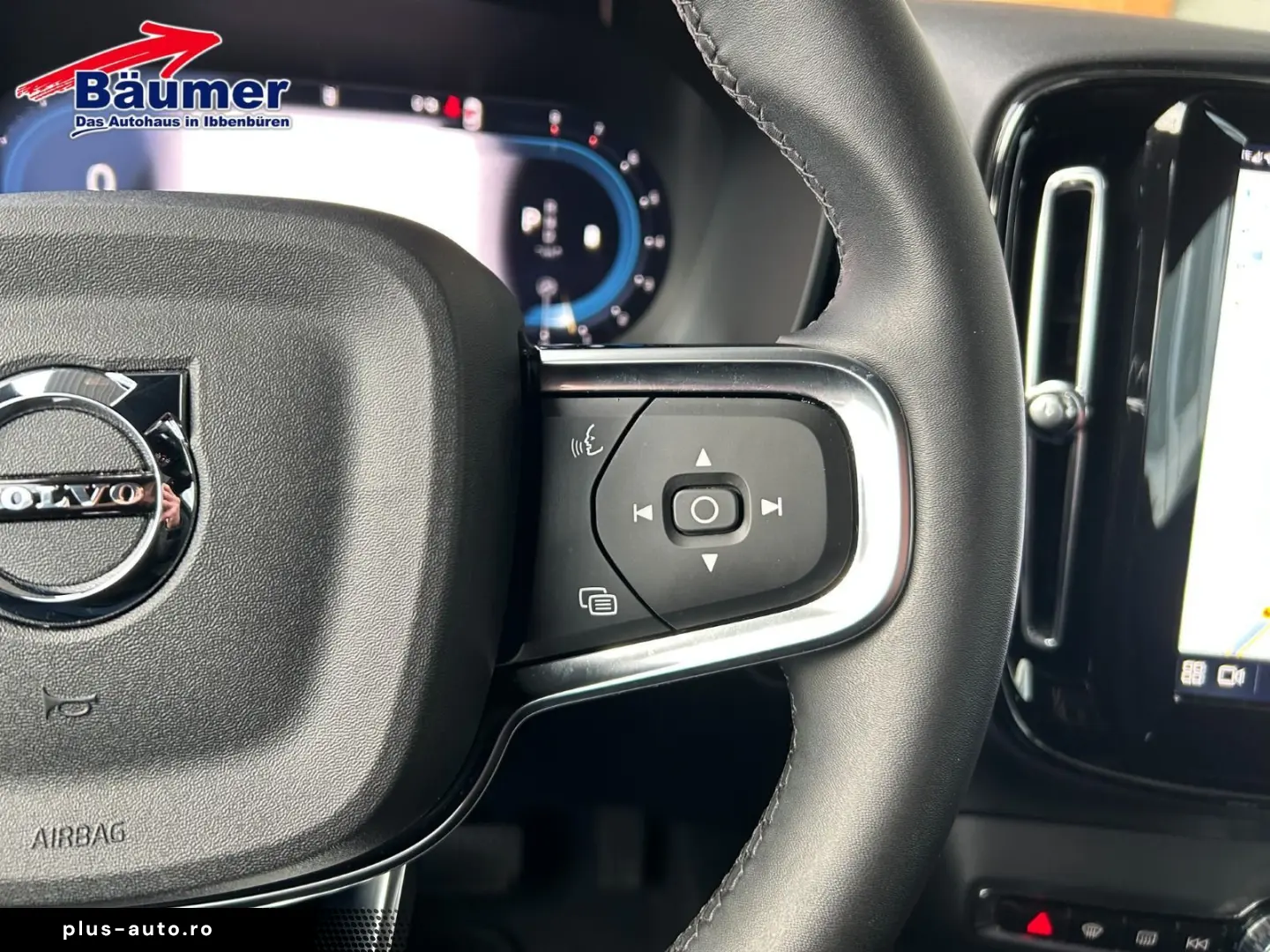 VOLVO XC40 B3 Ultra Black Edition Automatik  AHK