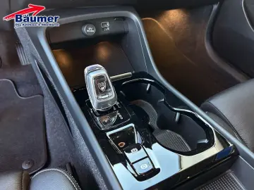 VOLVO XC40 T5 Plug-in-Hybrid Autom. Inscription  AHK