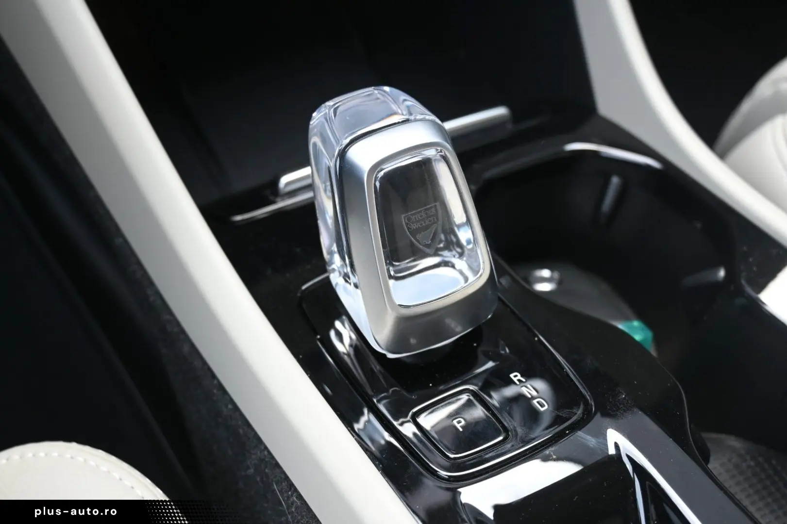 VOLVO XC40 T5 Recharge Plug-In Hybrid Plus Bright