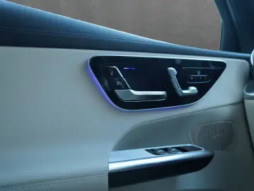 MERCEDES-BENZ GLC 220 d 4MATIC AVANTGARDE Distronic &hellip;