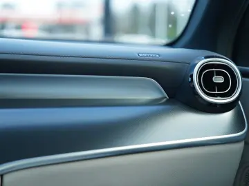 MERCEDES-BENZ GLC 220 d 4MATIC AVANTGARDE Distronic &hellip;