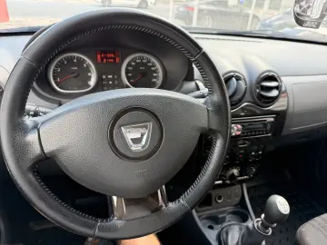 ocazie la alegere din 3 bucati pe stoc