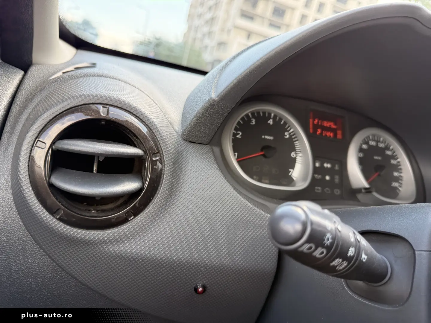 ocazie la alegere din 3 bucati pe stoc