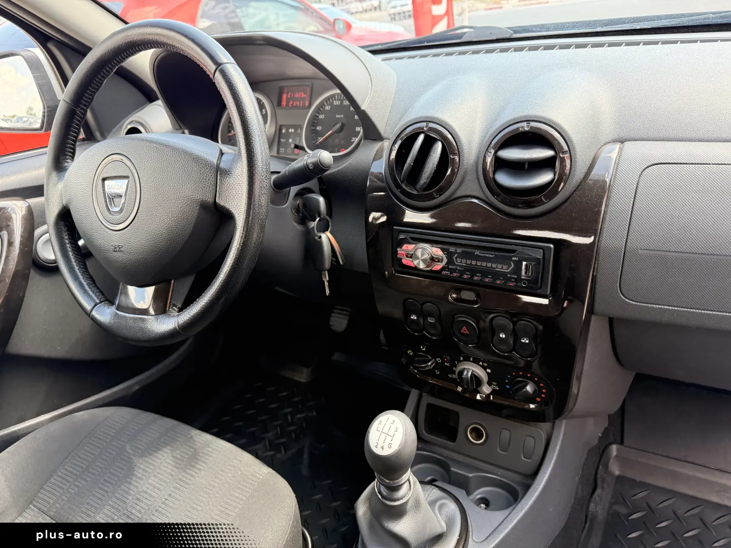 ocazie la alegere din 3 bucati pe stoc