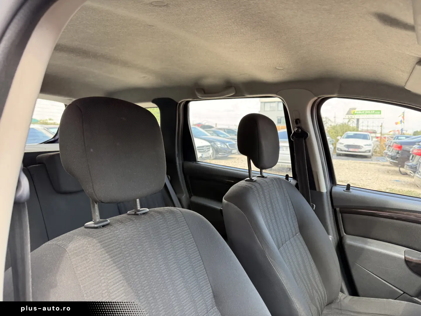 ocazie la alegere din 3 bucati pe stoc