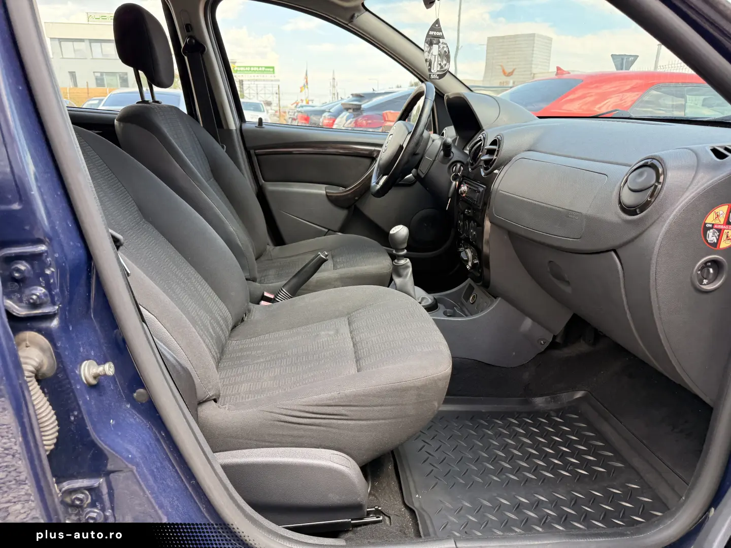 ocazie la alegere din 3 bucati pe stoc