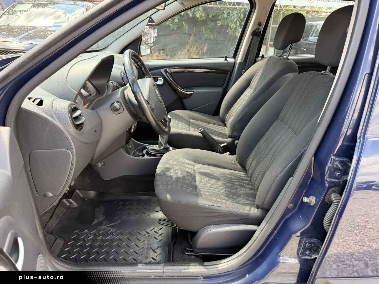 ocazie la alegere din 3 bucati pe stoc