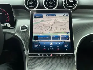 MERCEDES-BENZ GLC 200 4M Avantgarde Adv. AHL Kamera &hellip;