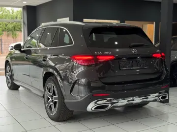 MERCEDES-BENZ GLC 200 4Matic AMG-LINE 360 DISTRONIC &hellip;