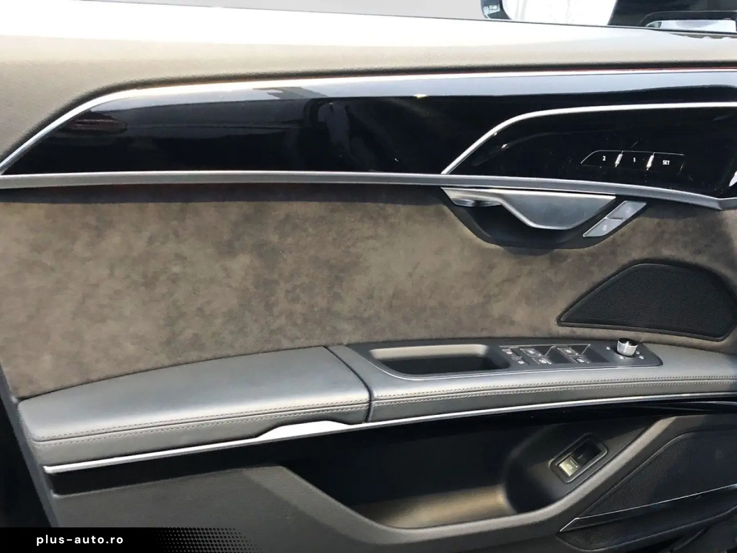 AUDI A8 60TFSI quattro tiptronic PANORAMA B&O