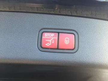 MERCEDES-BENZ GLC 200 4MATIC AMG  Fahrassistenz Paket Plus