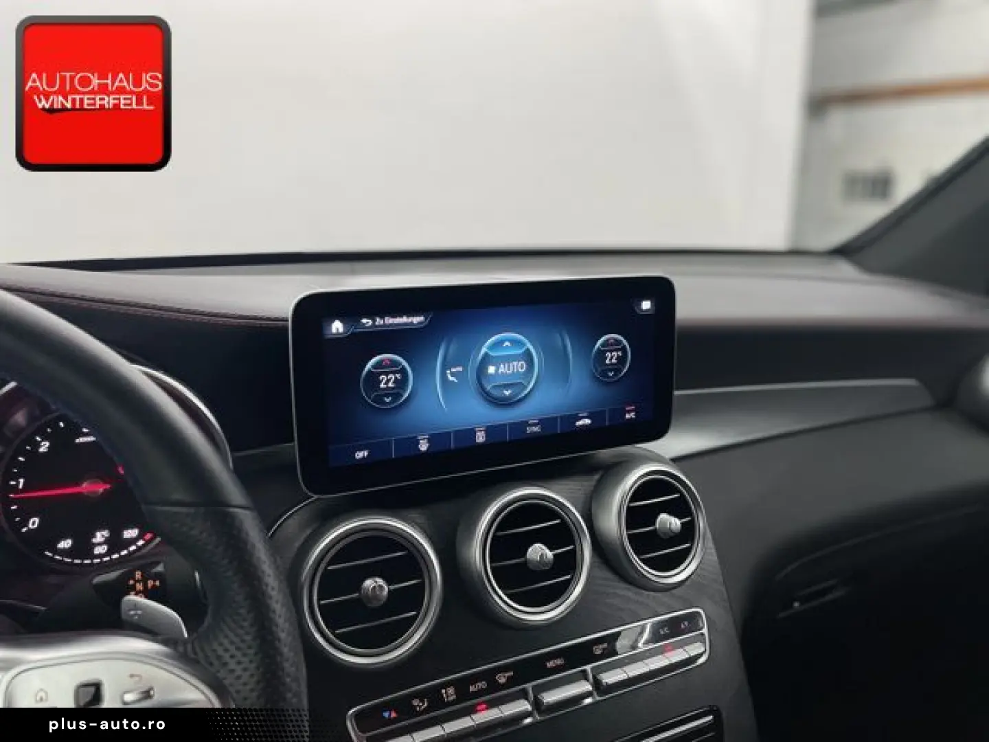 MERCEDES-BENZ GLC 220 d 4M AMG NIGHT PLUS MEMO 360 20Z TRITT