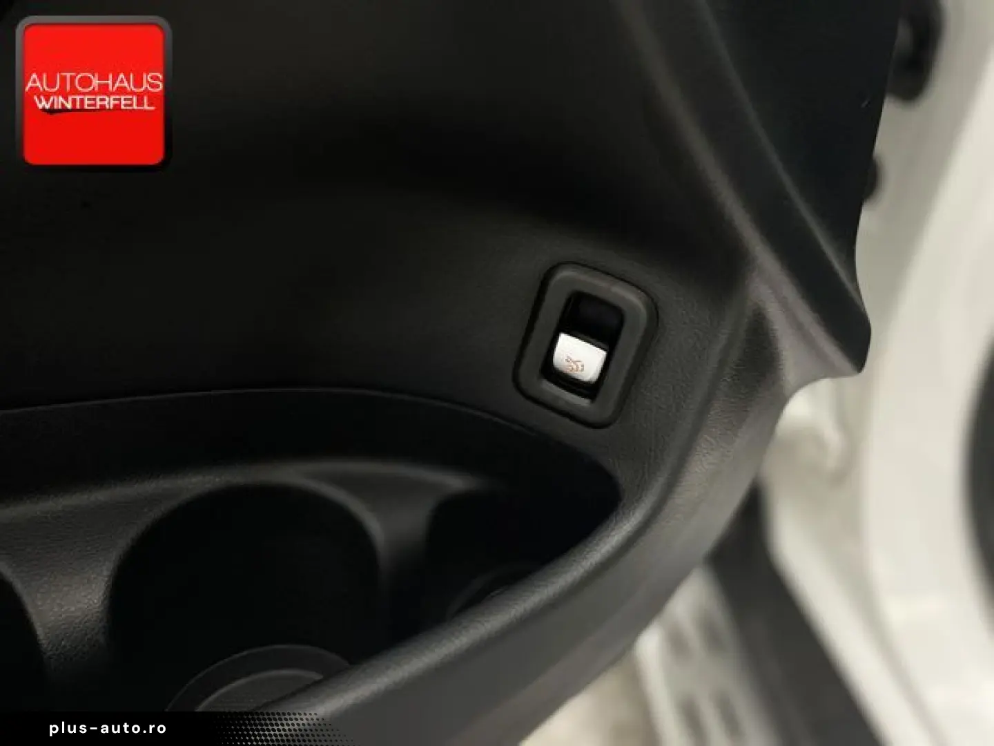 MERCEDES-BENZ GLC 220 d 4M AMG NIGHT PLUS MEMO 360 20Z TRITT