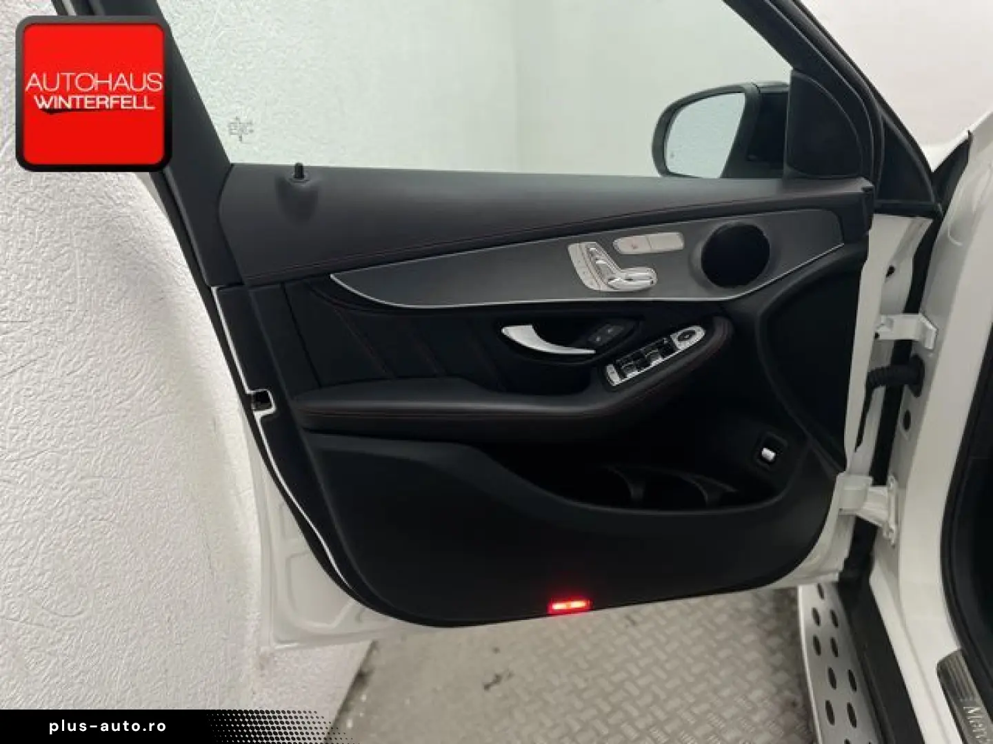 MERCEDES-BENZ GLC 220 d 4M AMG NIGHT PLUS MEMO 360 20Z TRITT