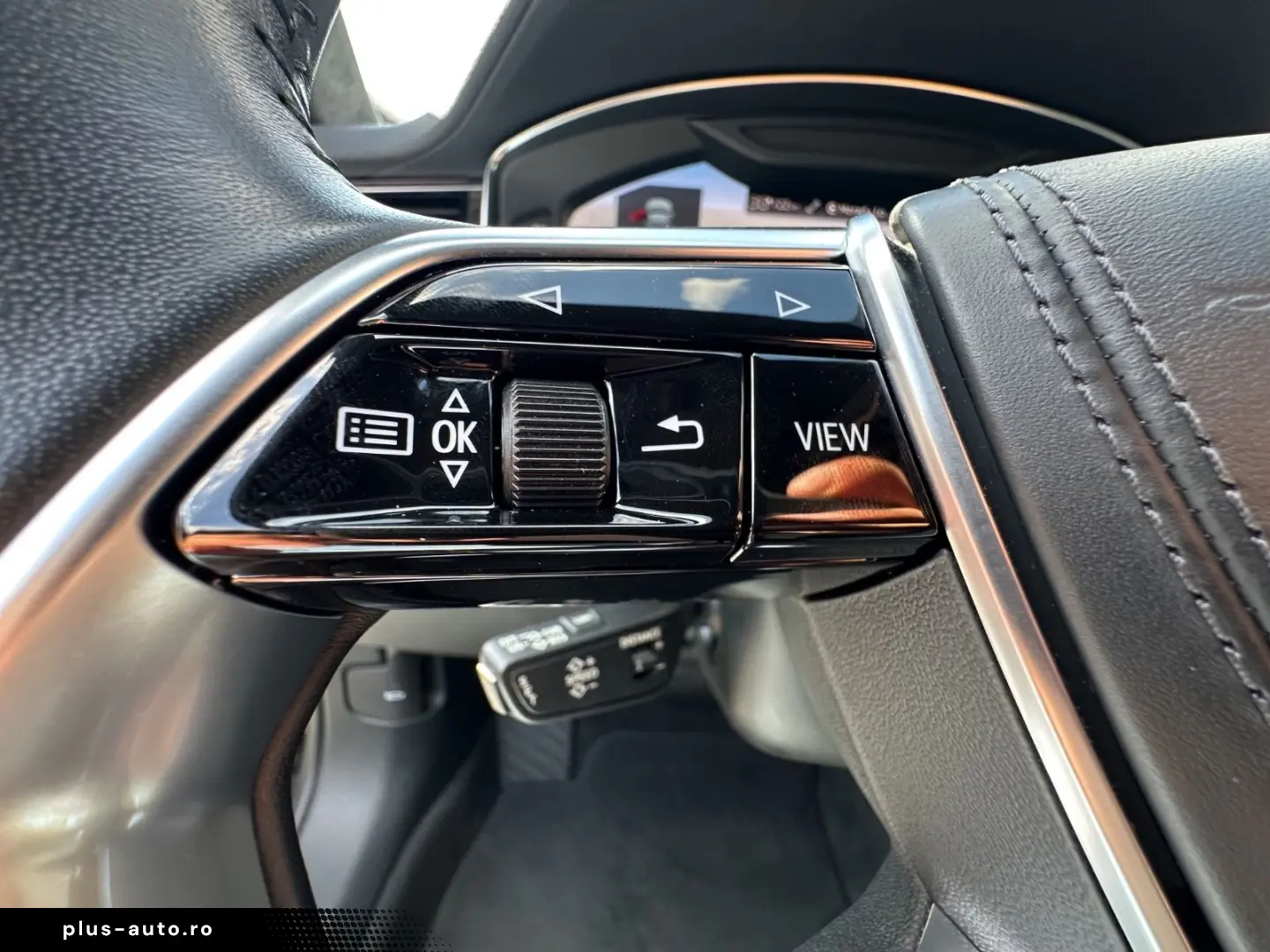 AUDI A8 60 TFSIe quat Pano ACC ViCo HuD Matrix B&O HA