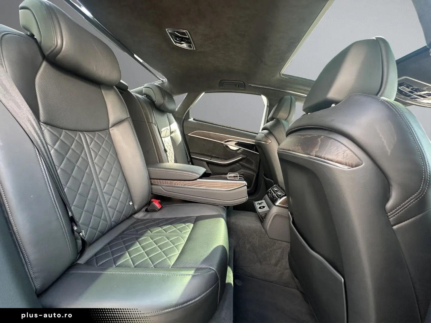 AUDI A8 60 TFSIe quat Pano ACC ViCo HuD Matrix B&O HA