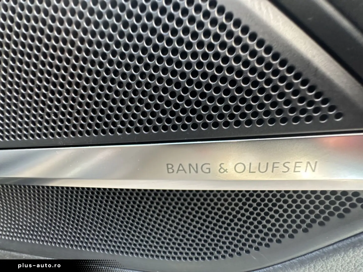 AUDI A8 60 TFSIe quat Pano ACC ViCo HuD Matrix B&O HA