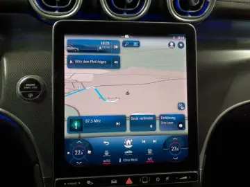 MERCEDES-BENZ GLC 220d 4M-AMG Advanced AHK TechnP Airm