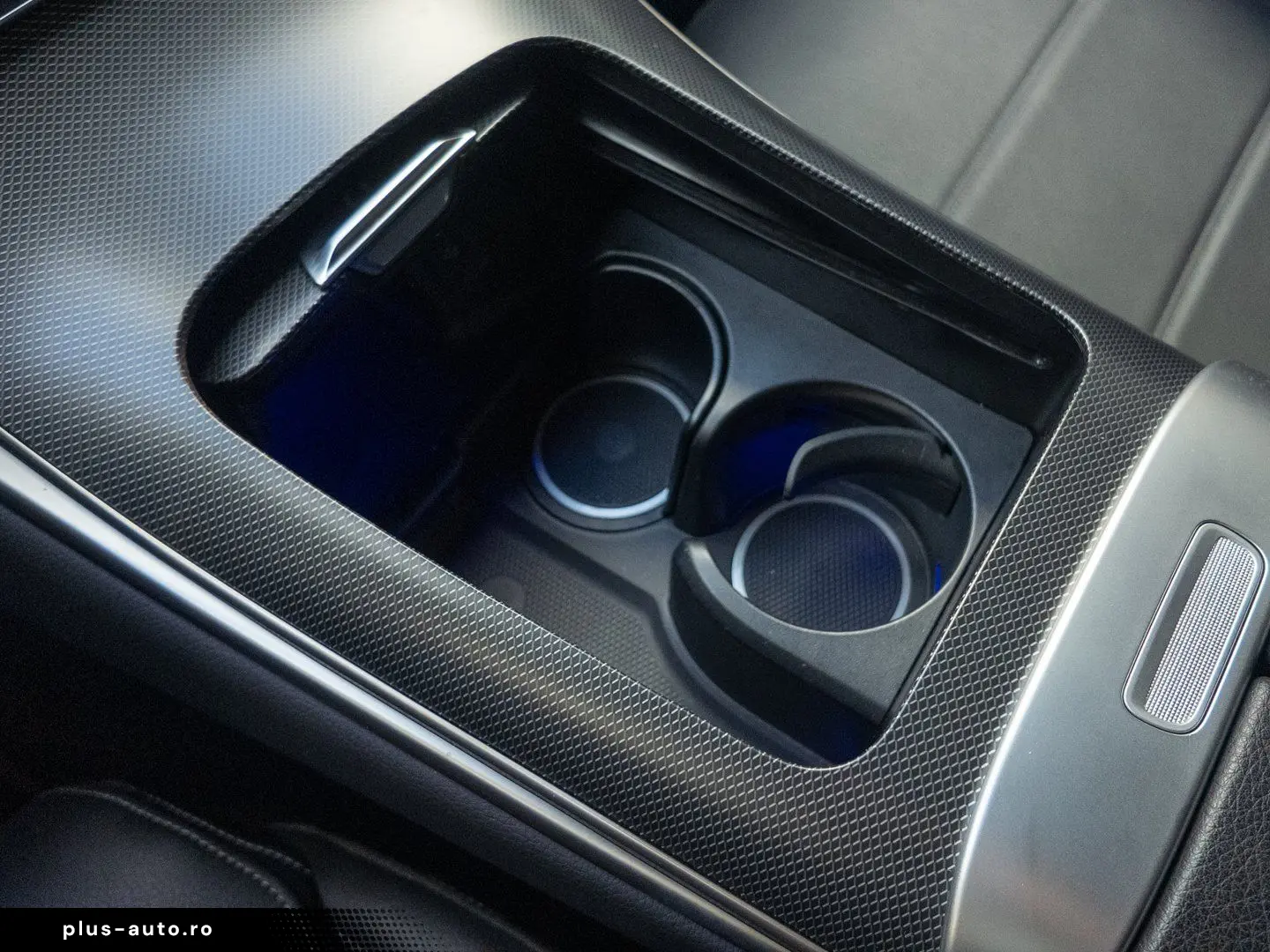 MERCEDES-BENZ GLC 220 d 4M AHK MEMO DIST  360  LED A&hellip;