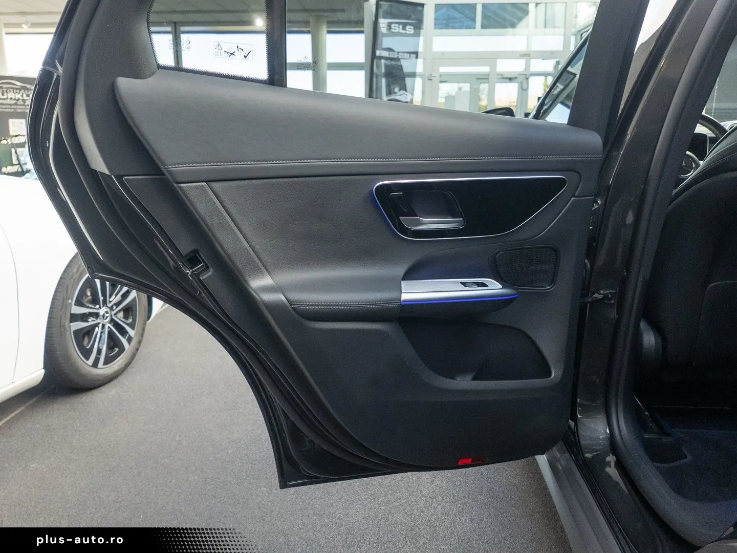 MERCEDES-BENZ GLC 220 d 4M AHK MEMO DIST  360  LED A&hellip;