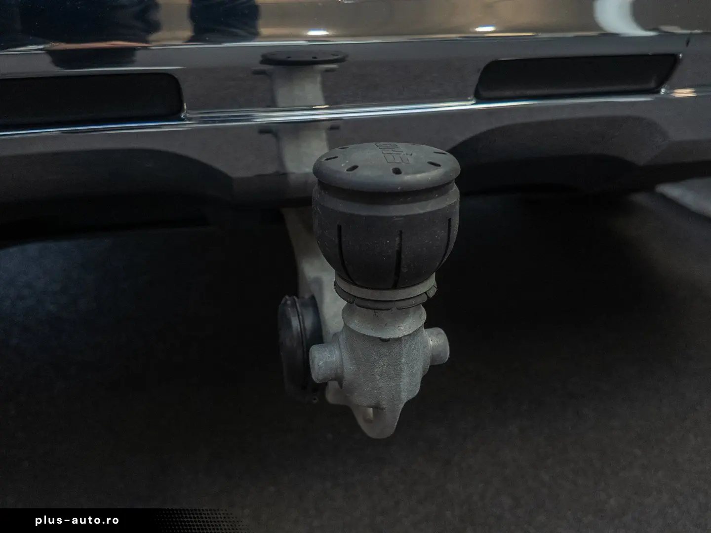 MERCEDES-BENZ GLC 220 d 4M AHK MEMO DIST  360  LED A&hellip;