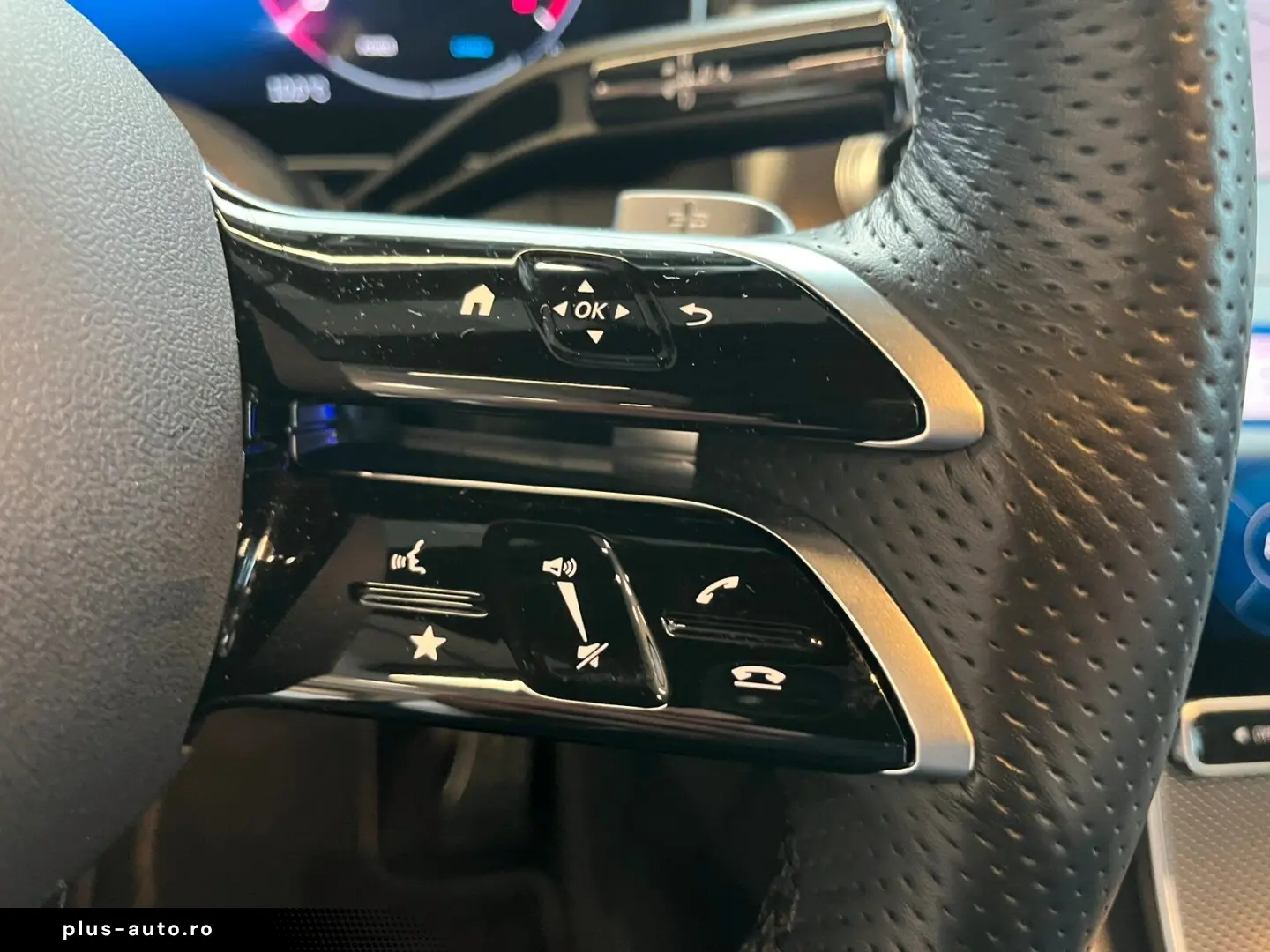 MERCEDES-BENZ GLC 200 4M AMG ADVANCED MEMORY DISTRONIC 360