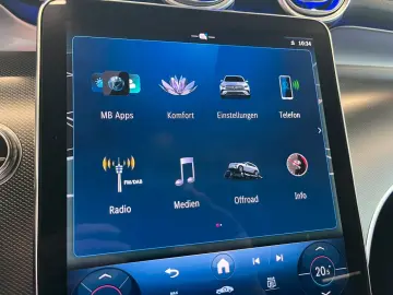 MERCEDES-BENZ GLC 200 4M AMG ADVANCED MEMORY DISTRONIC 360