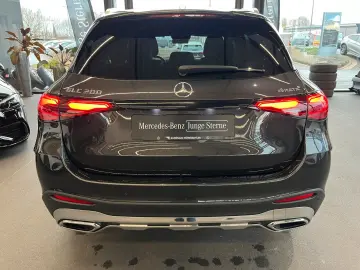 MERCEDES-BENZ GLC 200 4M AMG ADVANCED MEMORY DISTRONIC 360