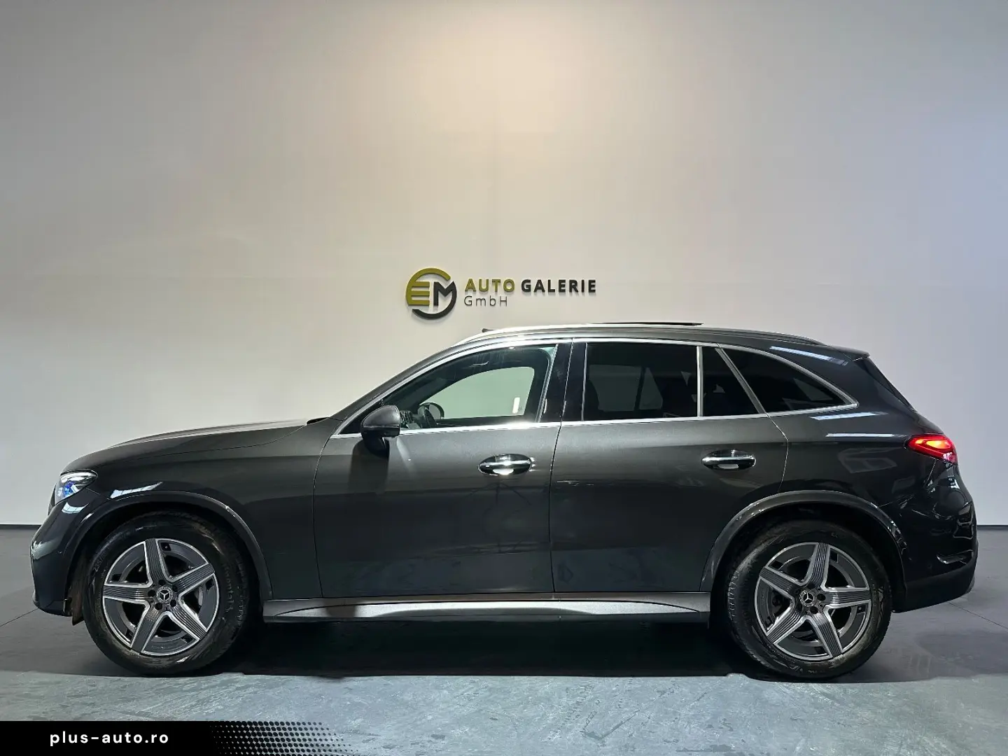 MERCEDES-BENZ GLC 200 4Matic Pano Burmest HuD 360 AH&hellip;