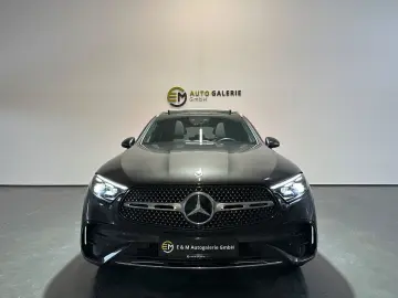 MERCEDES-BENZ GLC 200 4Matic Pano Burmest HuD 360 AH&hellip;