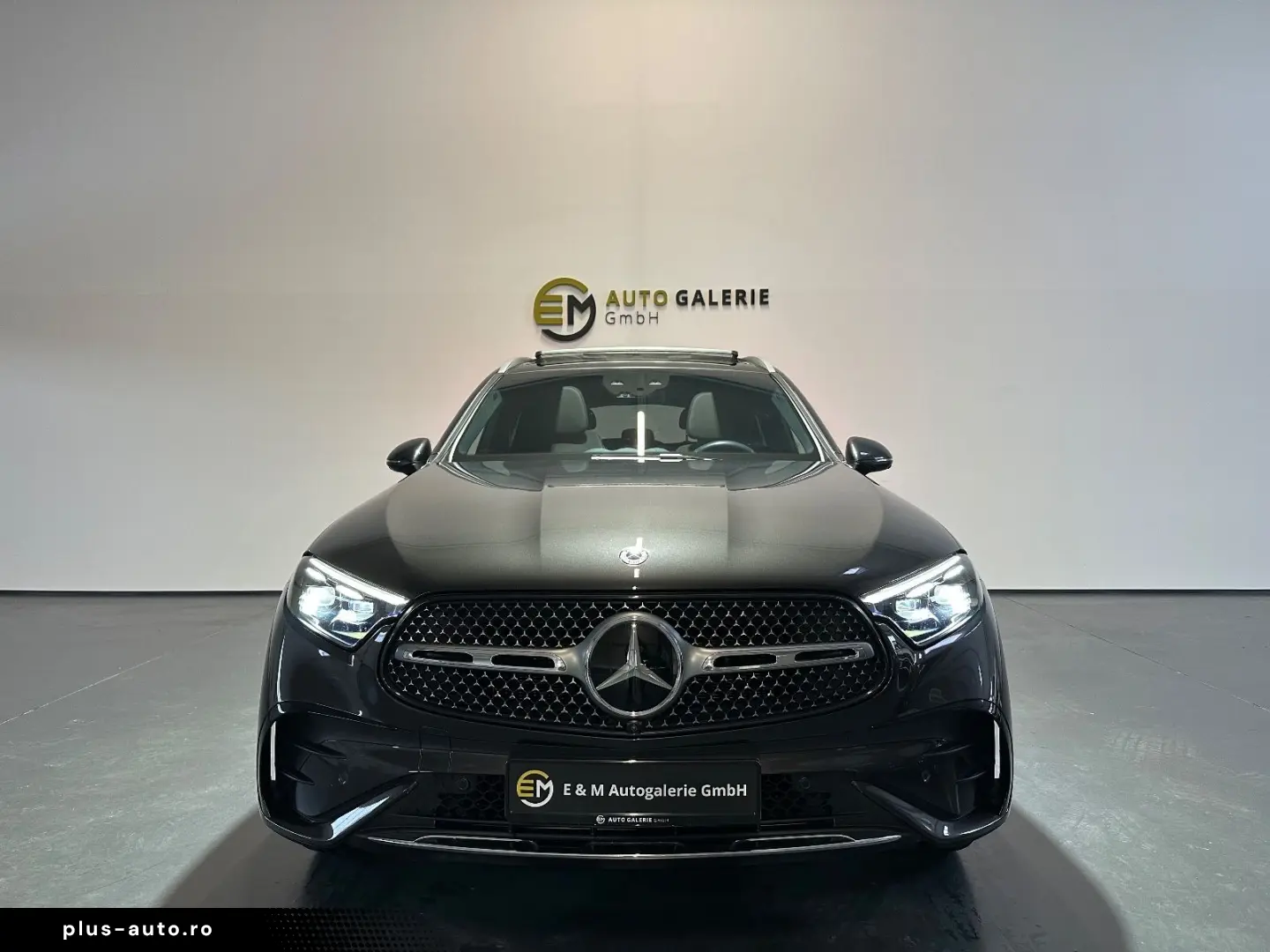 MERCEDES-BENZ GLC 200 4Matic Pano Burmest HuD 360 AH&hellip;