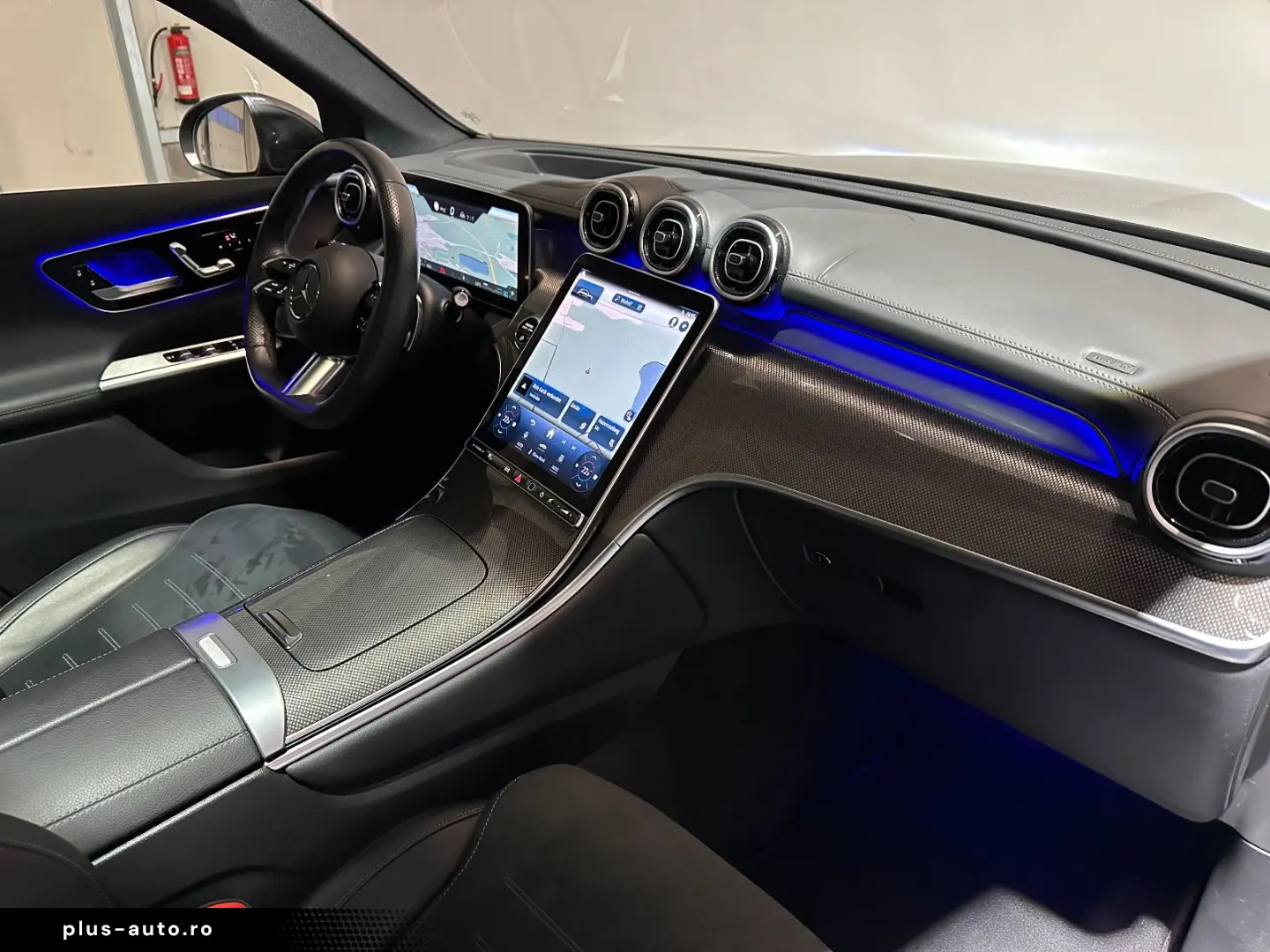 MERCEDES-BENZ GLC 200 4Matic Pano Burmest HuD 360 AH&hellip;