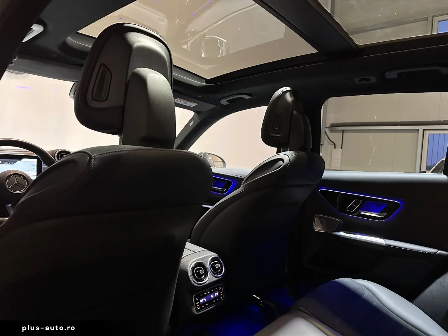 MERCEDES-BENZ GLC 200 4Matic Pano Burmest HuD 360 AH&hellip;