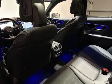 MERCEDES-BENZ GLC 200 4Matic Pano Burmest HuD 360 AH&hellip;