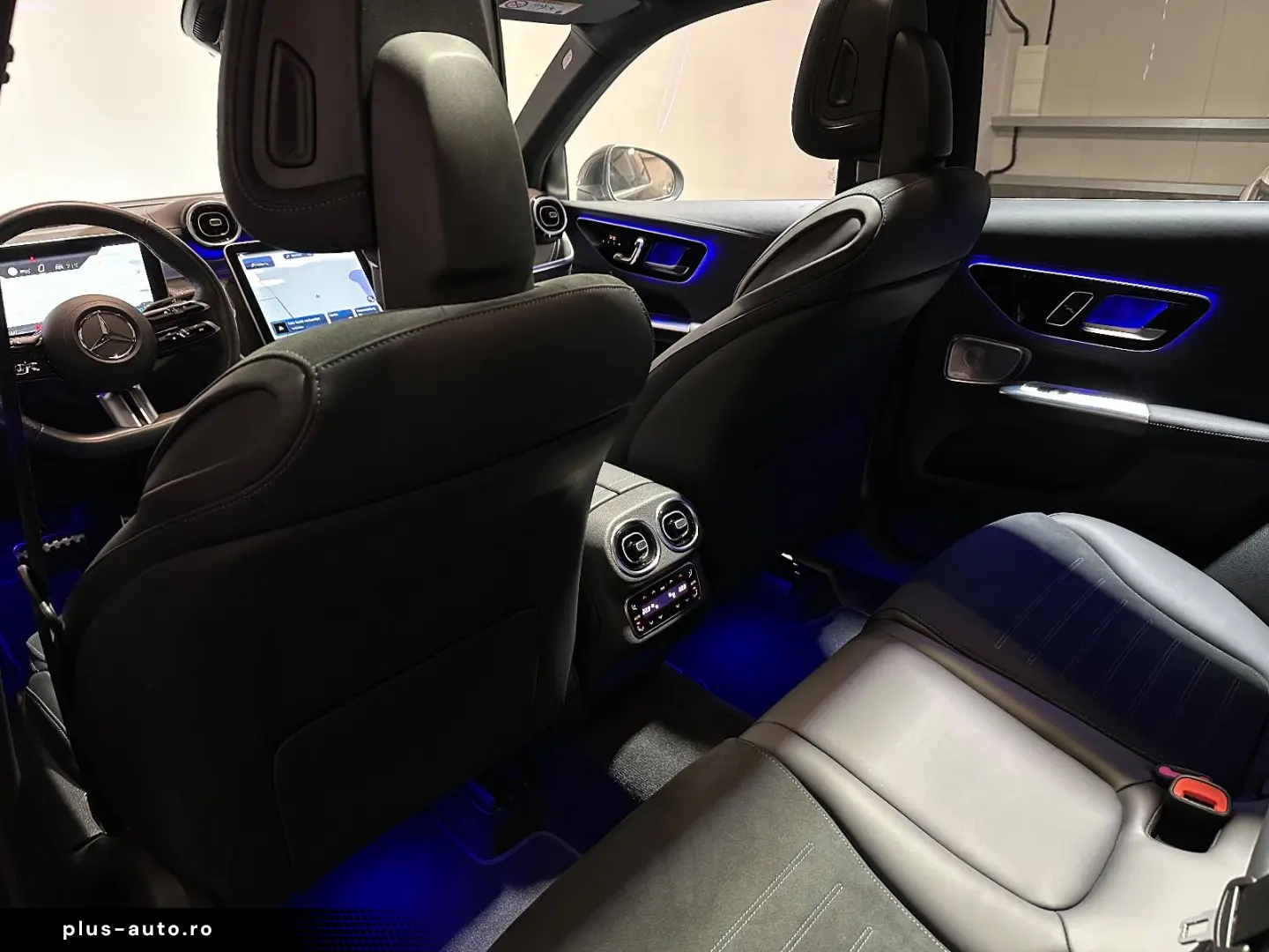 MERCEDES-BENZ GLC 200 4Matic Pano Burmest HuD 360 AH&hellip;