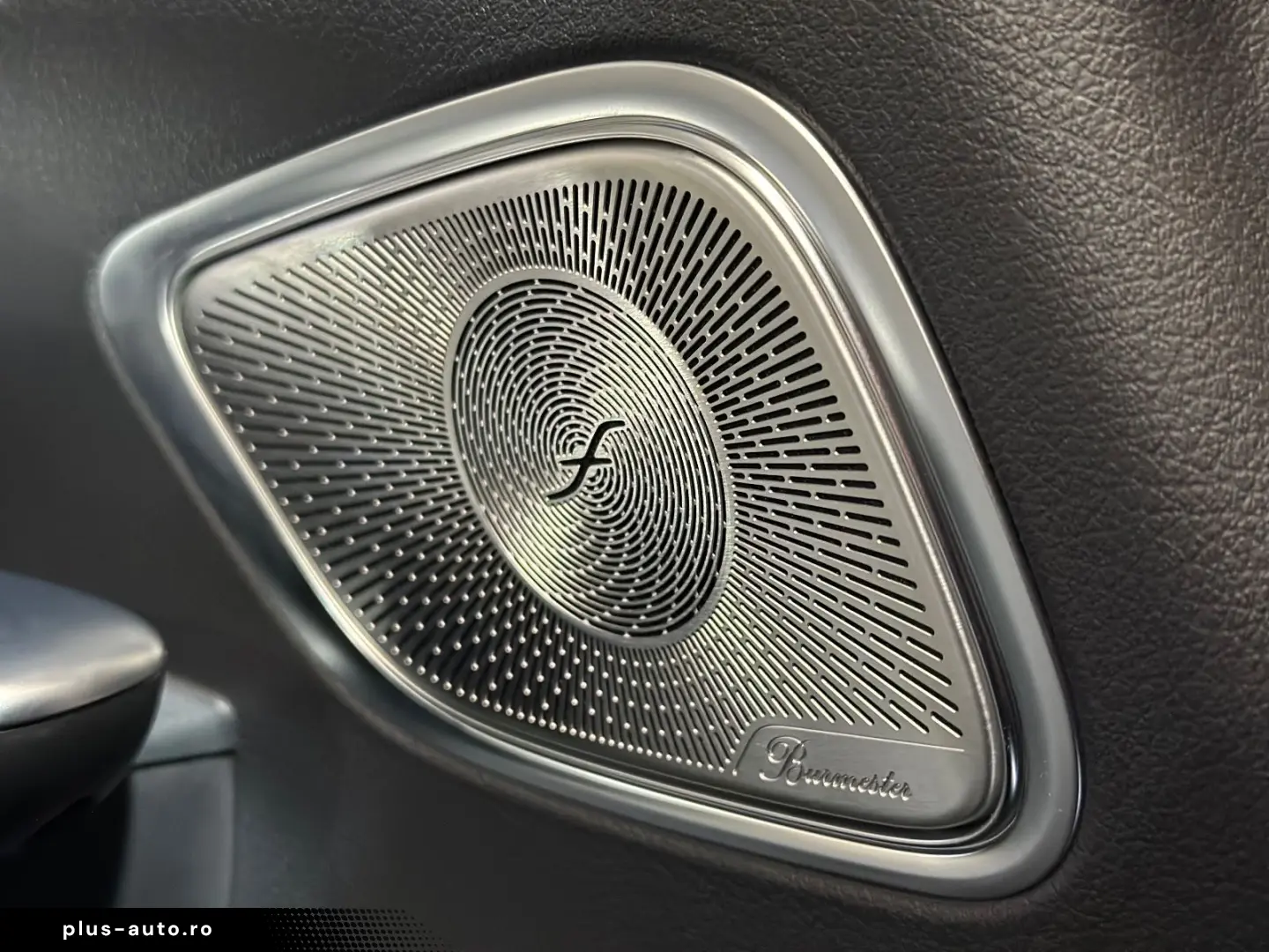 MERCEDES-BENZ GLC 200 4Matic Pano Burmest HuD 360 AH&hellip;